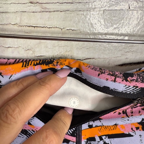 Lululemon  Speed Up Crop *21"
Inversion Multi 8 leggings - Picture 4 of 7